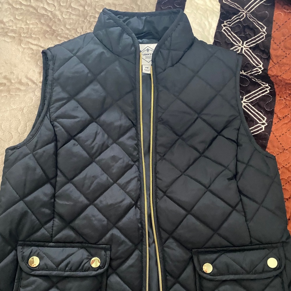 Woman vest
